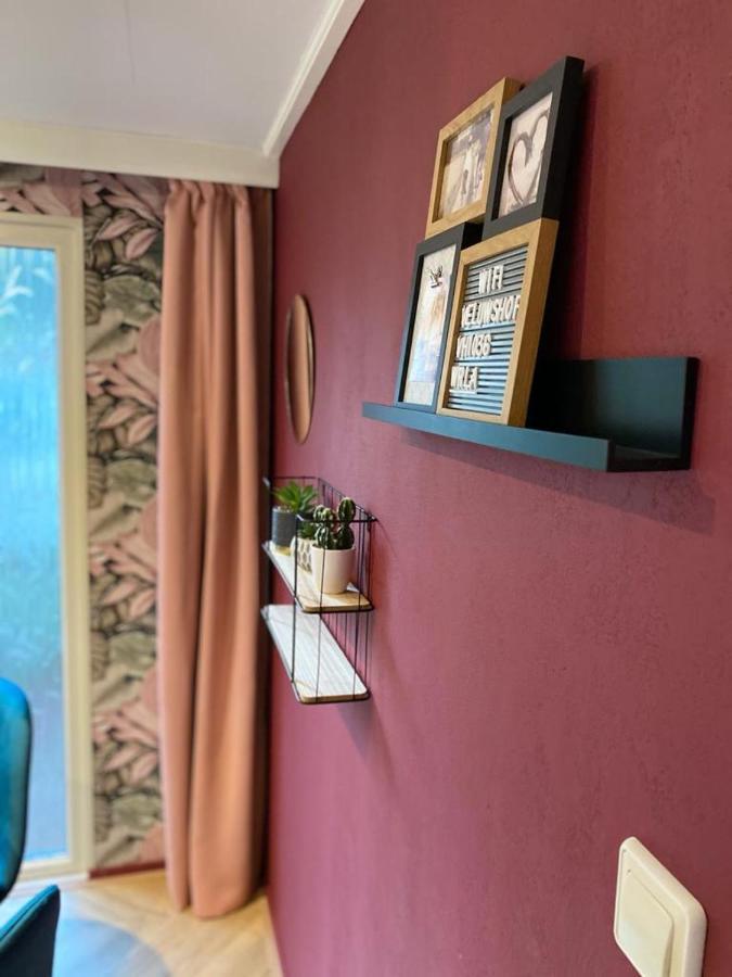 Sfeervolle Chalet Op De Veluwe In Hoenderloo Hotel Eksteriør billede